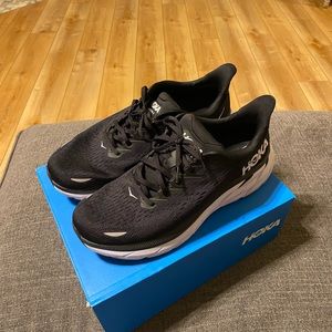 Mens HOKA Clifton’s